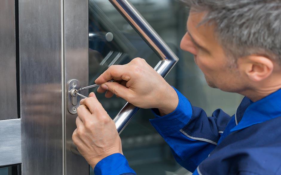avez besoin d'un serrurier Courbevoie